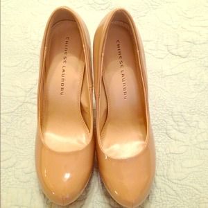 Chinese Laundry nude platform pump