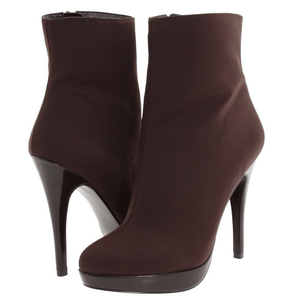 Charles David Brown Bootie 🆕 - Picture 1 of 4