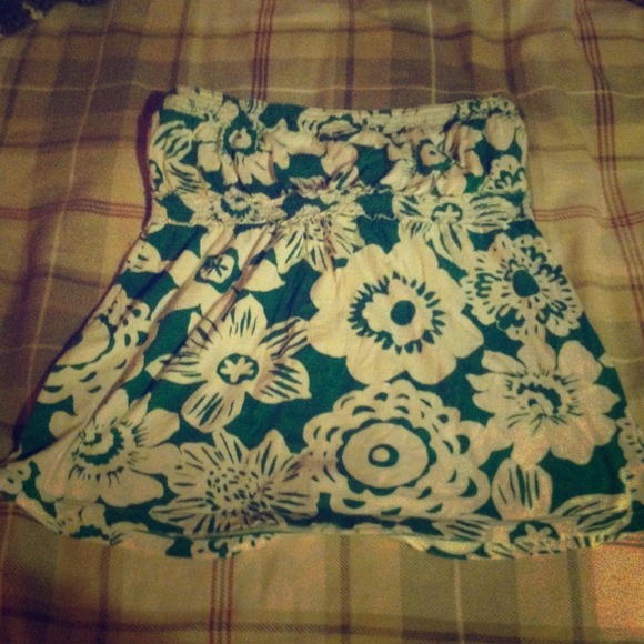 Green and white floral tube top!