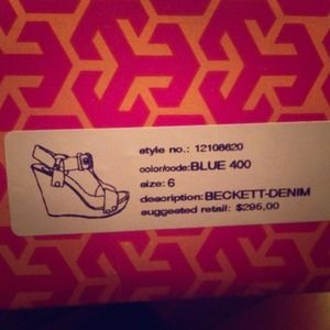 Tory Burch becket denim wedges size 6