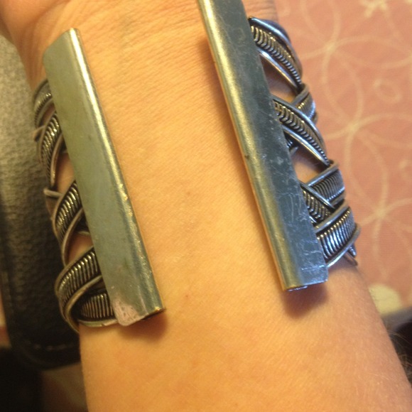 Bracelet - Picture 2 of 3