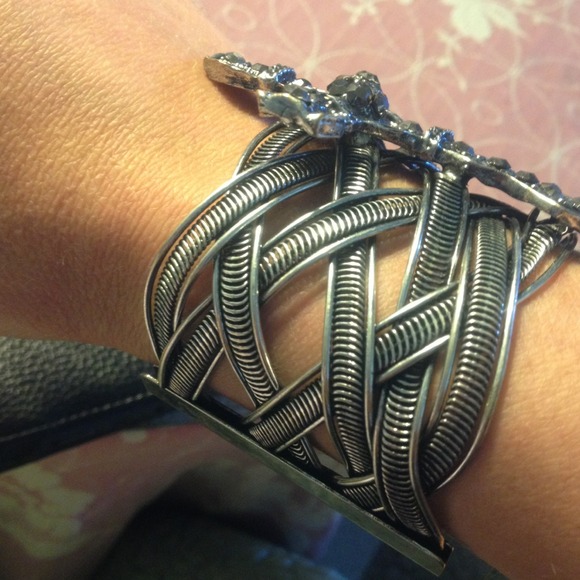 Bracelet - Picture 3 of 3