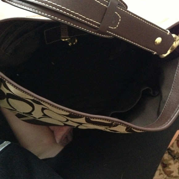 Coach Purse😍 - Picture 3 of 4