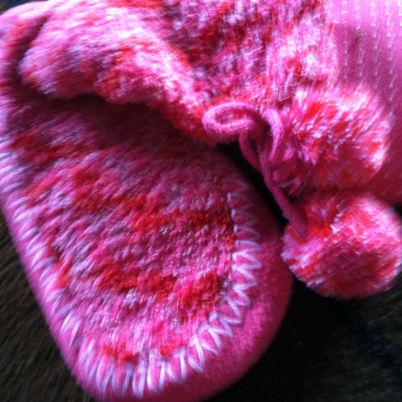 slippers - Picture 3 of 3