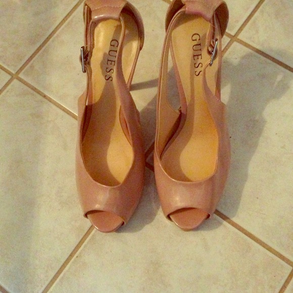 Guess blush peep toe pumps - Picture 1 of 4