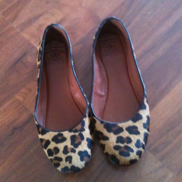 Lucky Brand Cheetah Print Flata