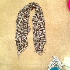 Black and white plaid scarf