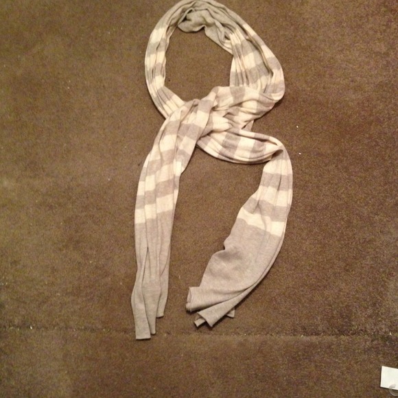 Jcrew scarf - Picture 2 of 3