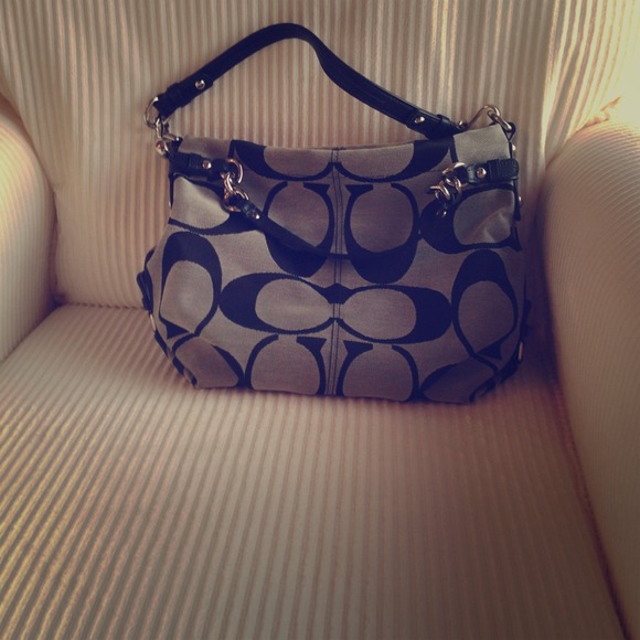 Coach Handbags - Coach Handbag