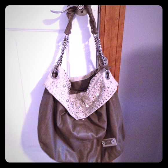 Purse  reduced