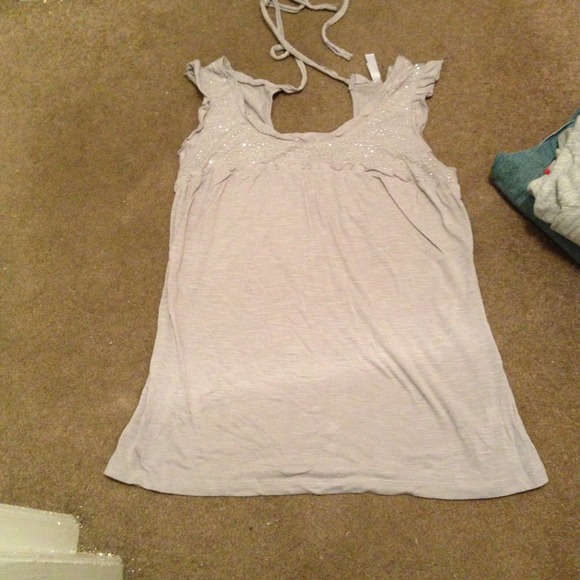 Grey tank - Picture 1 of 3