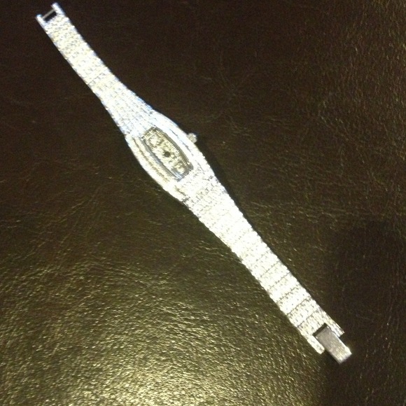 Crystal Watch
