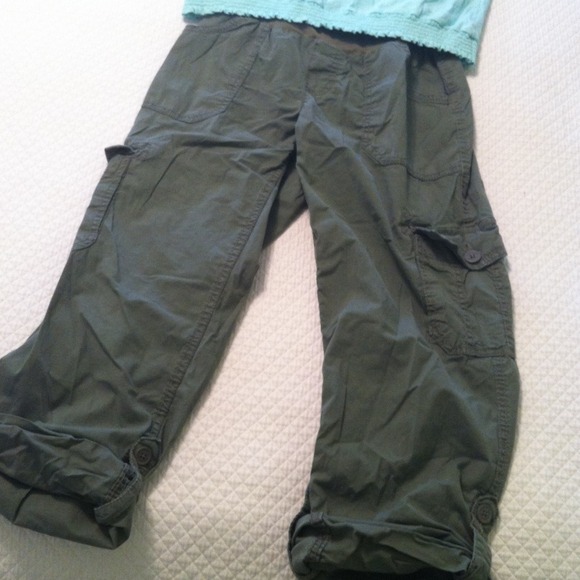 *** SOLD in bundle *** Motherhood Maternity cargos