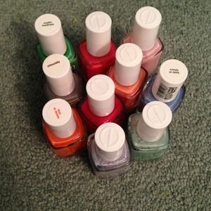 Essie Bundle nail polishes not used.