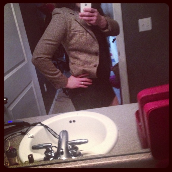 🔴Sold in bundle🔴Brown blazer !!❤