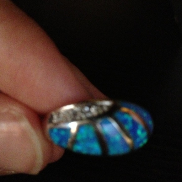 🚫Sold🚫Ring - Picture 3 of 4