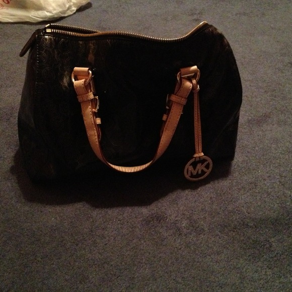 Michael Kors purse