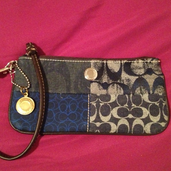 Authentic Coach Wristlet