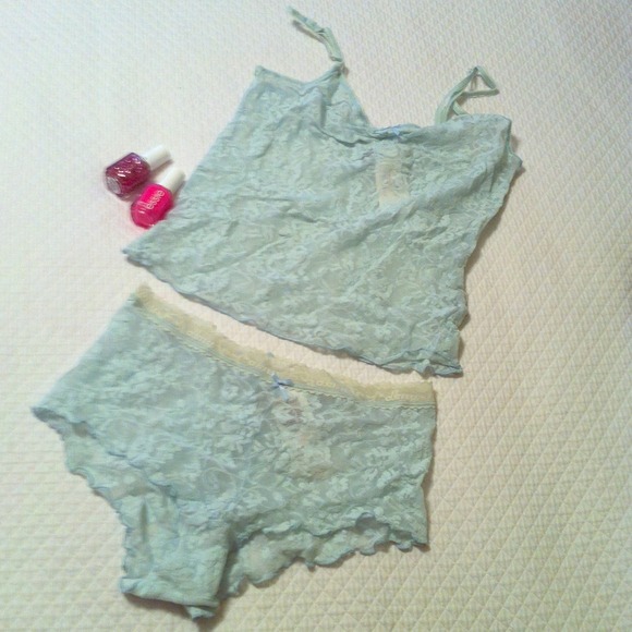 *** SOLD***Mint cami/unders set
