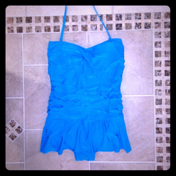 **Reduced**Pin-up Style bathing suit