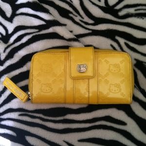 Hello kitty wallet