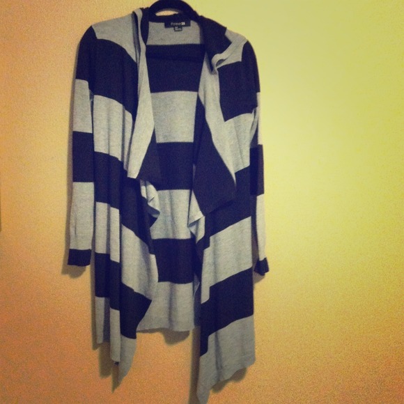 ♥Traded♥cute sweater cover up.