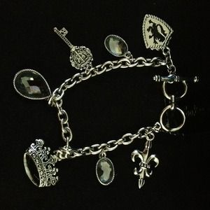 Cookie Lee Bracelet