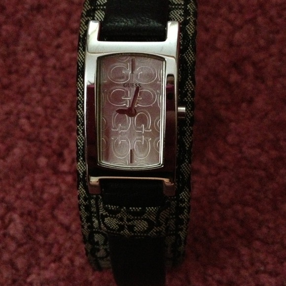 (SOLD) Guess Watch