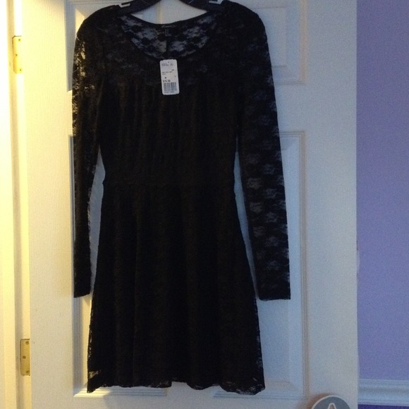 Black lace dress from forever 21