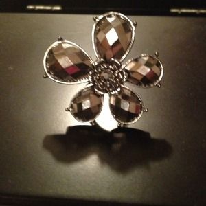 Big Flower Ring