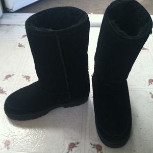 Black BearPaw boots