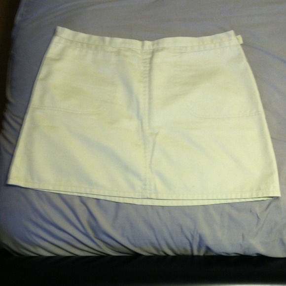 ⛔Sold⛔Abercrombie & Fitch Size 14 skirt.