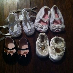 Baby shoe lot