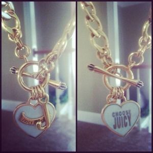 Juicy couture necklace