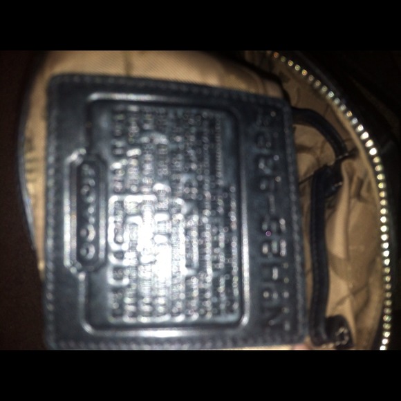 Handbag - Picture 4 of 4