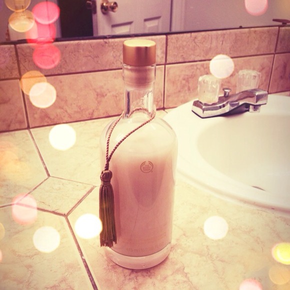 Shimmering Bath BUBBLES🛀💕