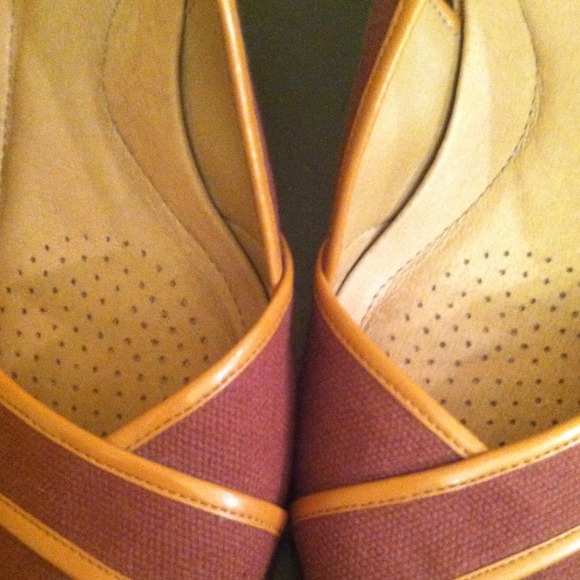 Wedge Shoes - Picture 3 of 4