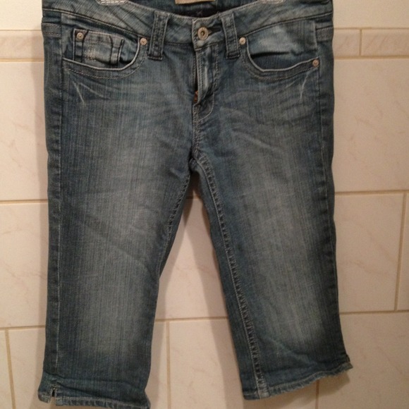 Denim capris