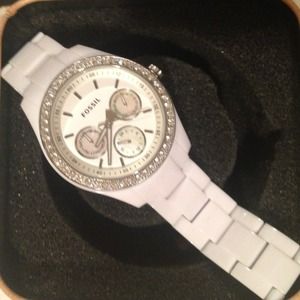 Cute White Fossil Watch❗