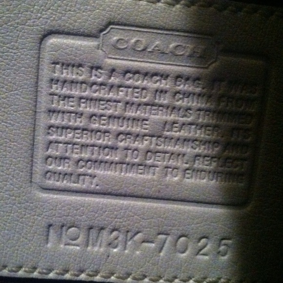Handbag - Picture 3 of 3