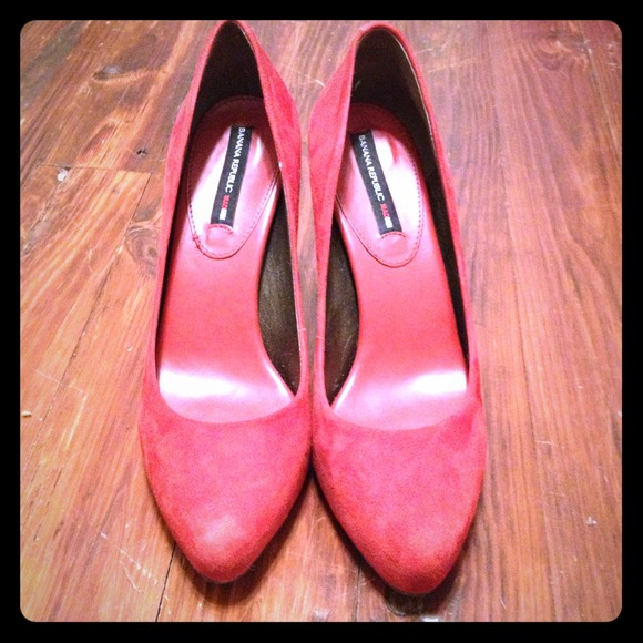 Banana Republic MADMEN Red Heels