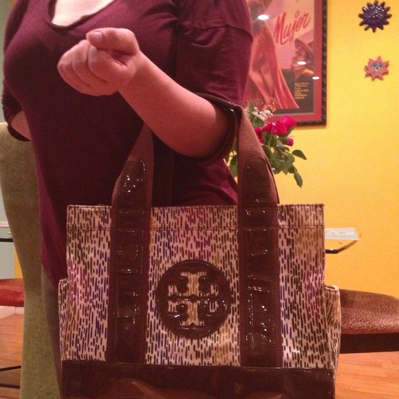 REDUCED!!!Authentic Tory Burch Tote