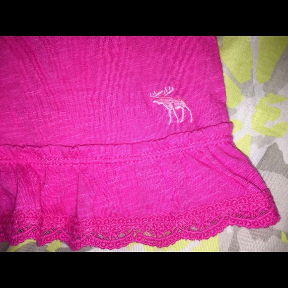 Pink A&F crop tank top - Picture 2 of 3