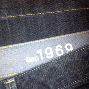 Gap trousers