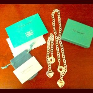 Bracelet & necklace plus more