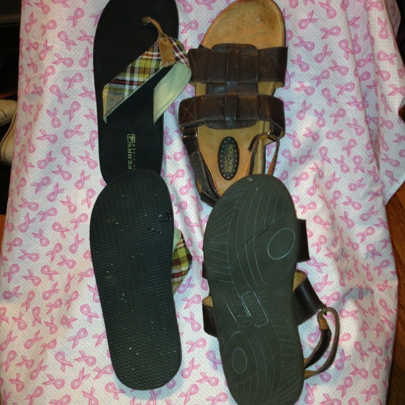 Lot of 2 boys sandals EUC size 2