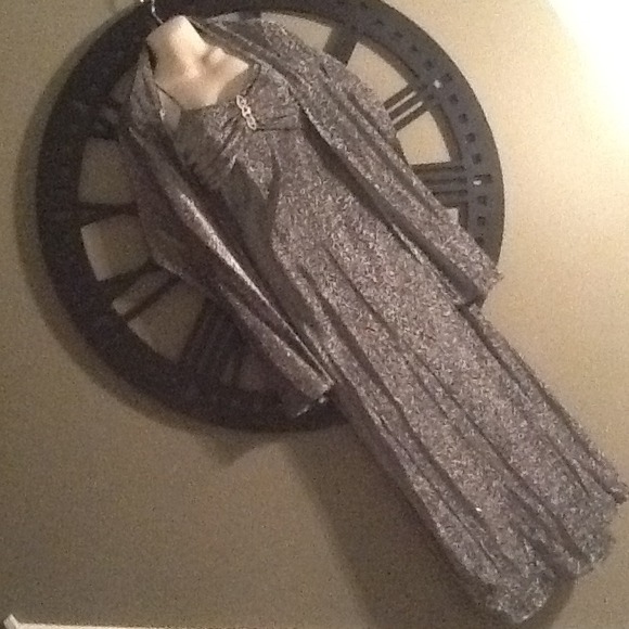 Couture Gown. Silver Bling! - Picture 3 of 3