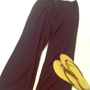 Maternity black capris
