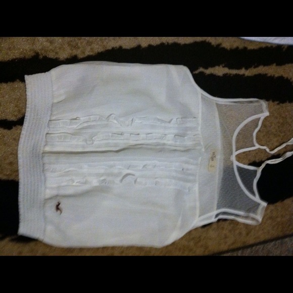 White Hollister tank