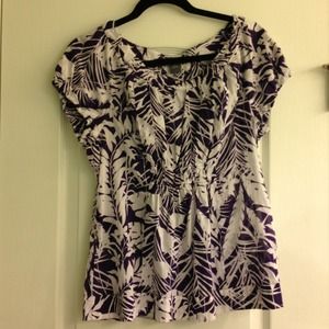 🌟Reduced🌟Purple & White Floral Ann Taylor Blouse
